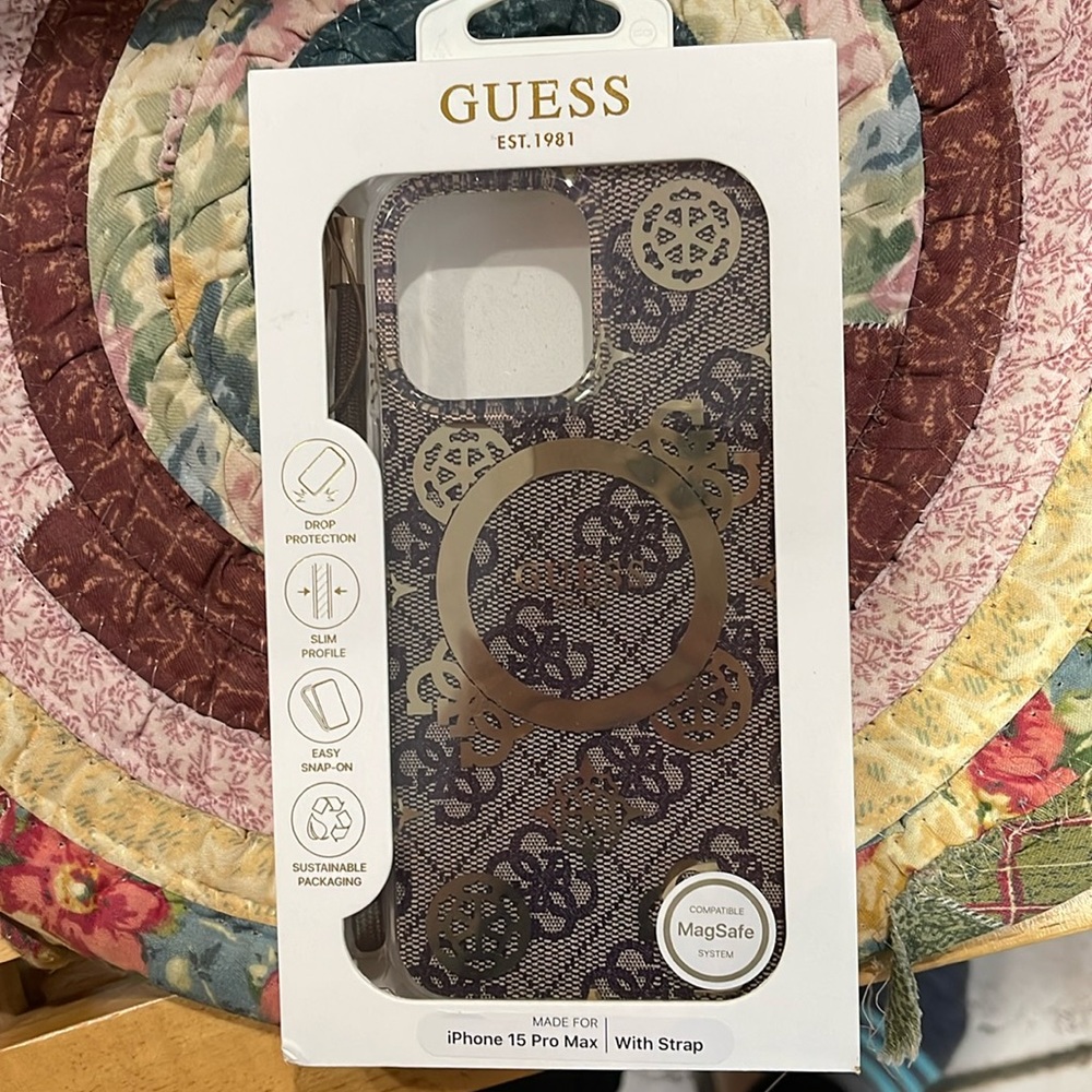 Guess iPhone 15 pro max case